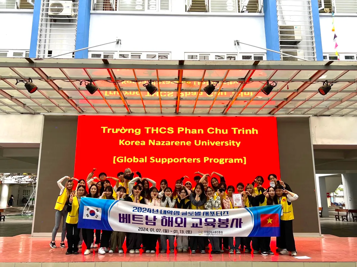 Ng&agrave;nh Ng&ocirc;n ngữ H&agrave;n Quốc trường Đại học CMC: Cơ hội việc l&agrave;m rộng mở - Ảnh 2.