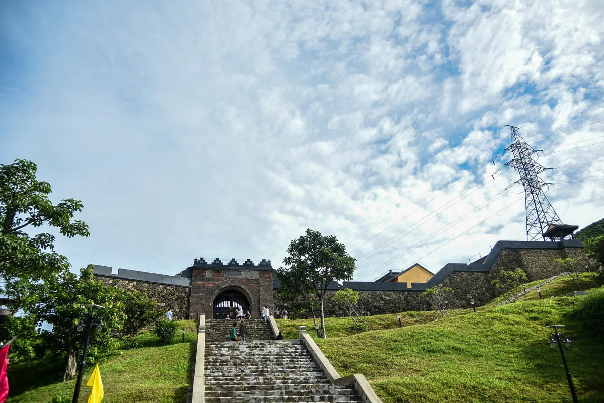 Di t&iacute;ch Thi&ecirc;n hạ đệ nhất h&ugrave;ng quan ng&agrave;y đầu mở cửa đ&oacute;n kh&aacute;ch - Ảnh 14.