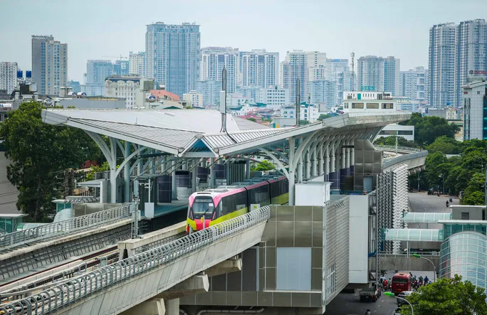 Đoạn tuyến trên cao đường sắt đô thị đoạn Nhổn - ga Hà Nội chuẩn bị đi vào vận hành - Ảnh 1.