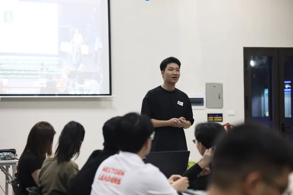 Nâng cao năng lực tiếng Anh cho đội ngũ startup, giảng viên và sinh viên có ý tưởng khởi nghiệp - Ảnh 2.