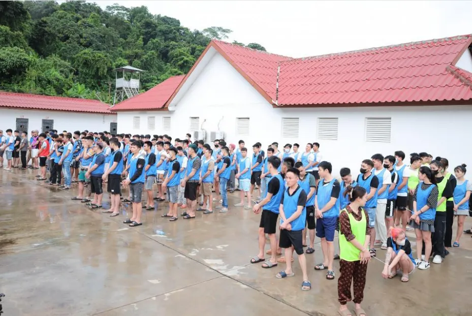 Xóa sổ đường dây lừa đảo hàng trăm tỷ đồng tại đặc khu kinh tế Tam Giác Vàng  - Ảnh 1.