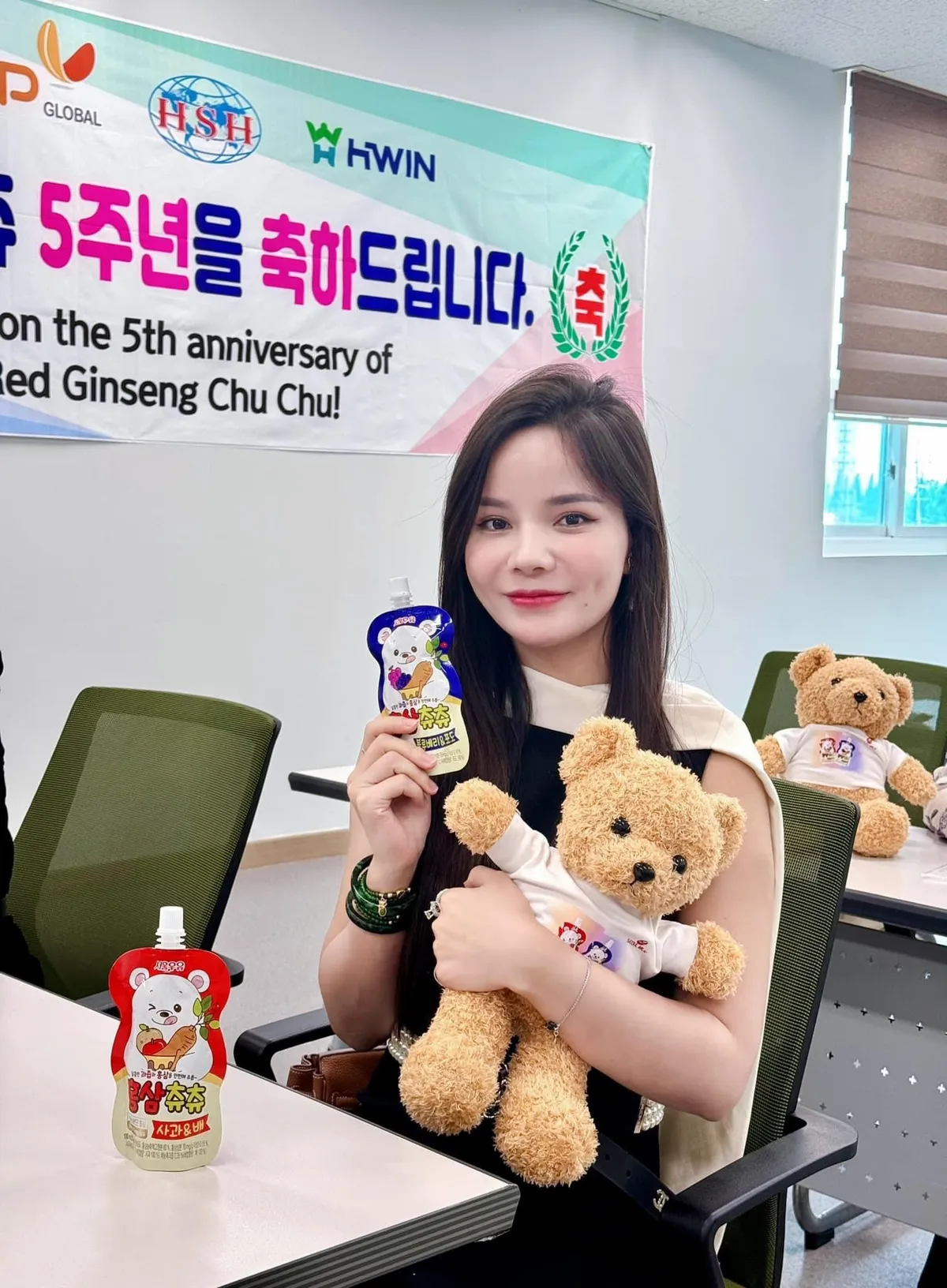 Seoulmilk tổ chức lễ tri &acirc;n 5 năm ph&aacute;t triển nước hồng s&acirc;m Chuchu - Ảnh 2.