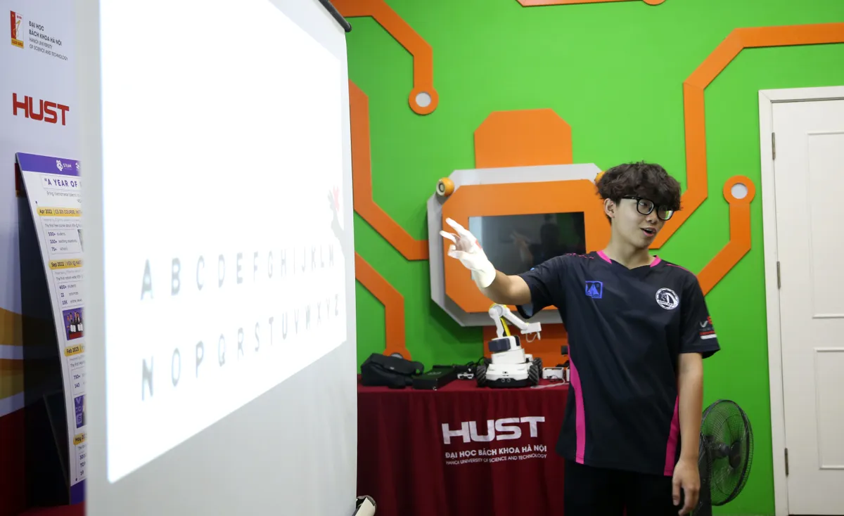 GART Robotics Camp 2024: Khơi dậy niềm đam mê sáng tạo của thiếu niên - Ảnh 13.