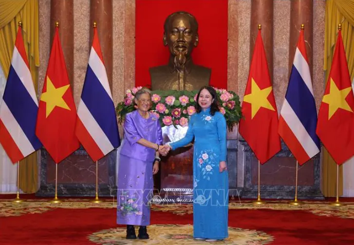 Ph&oacute; Chủ tịch nước V&otilde; Thị &Aacute;nh Xu&acirc;n tiếp C&ocirc;ng ch&uacute;a Th&aacute;i Lan Maha Chakri Sirindhorn - Ảnh 1.