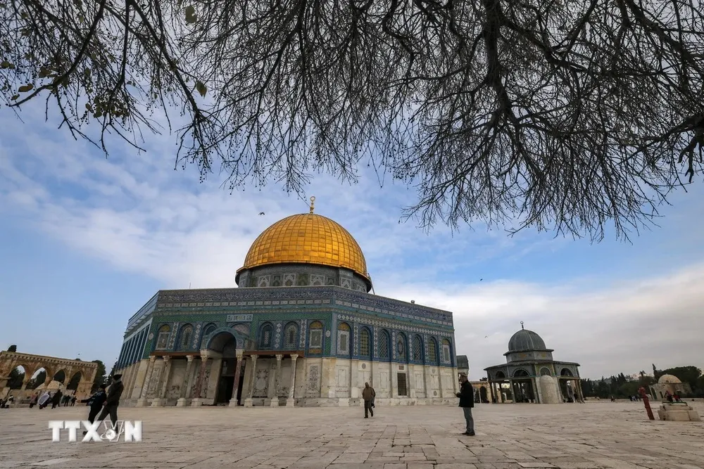 Liên hợp quốc lên án chuyến thăm gây tranh cãi của Bộ trưởng Israel đến đền Al-Aqsa - Ảnh 1.