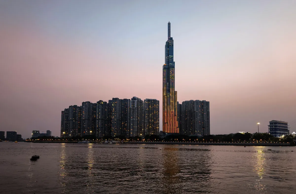 Thị trường bất động sản sẽ bước v&agrave;o chu kỳ ph&aacute;t triển mới bền vững hơn - Ảnh 1.