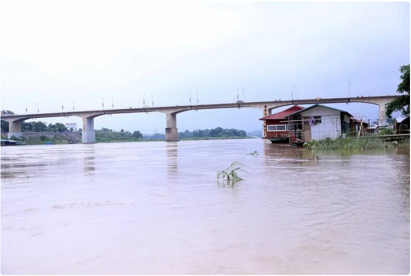 Hồ thủy điện Tuyên Quang xả lũ từ trưa nay (14/8) - Ảnh 1.