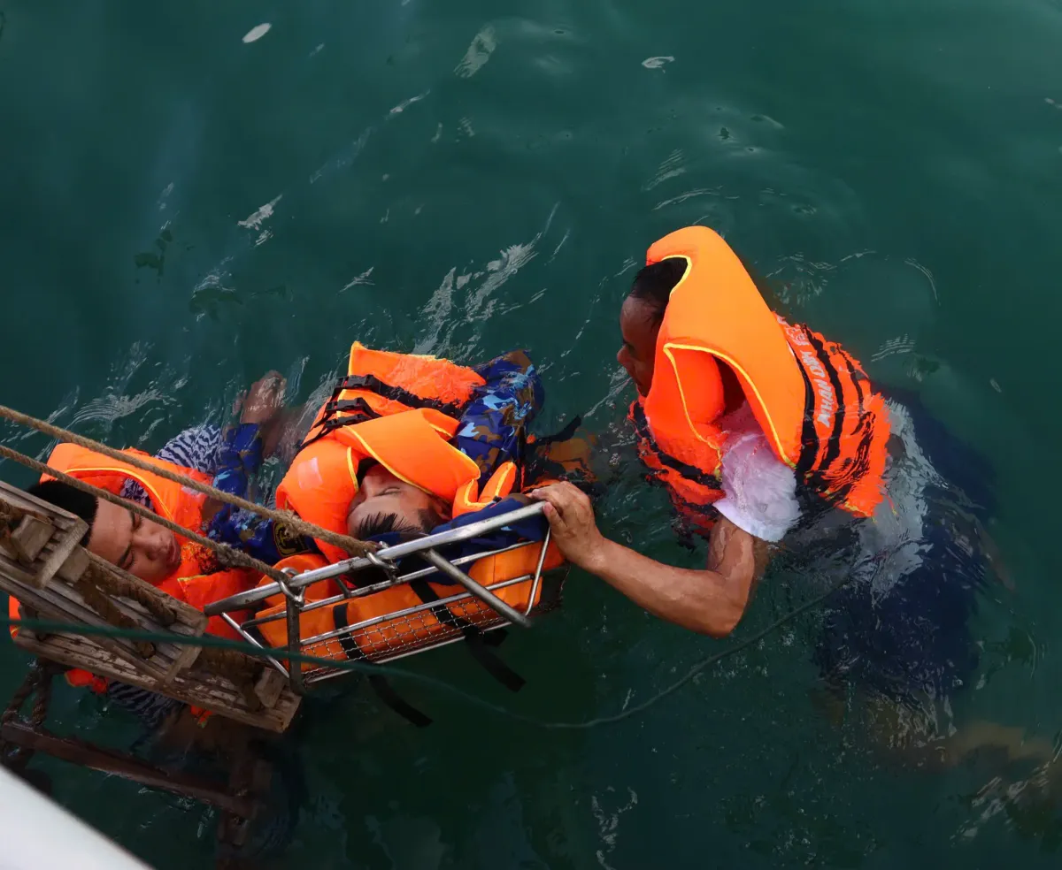 S&ocirc;i nổi hội thi thuyền trưởng, ch&iacute;nh trị vi&ecirc;n t&agrave;u năm 2024. - Ảnh 1.