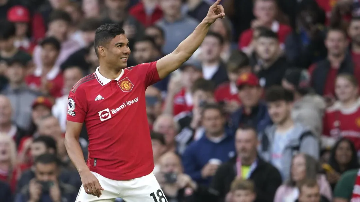 Manuel Ugarte mang lại điều gì cho Man United? - Ảnh 1. Manuel Ugarte mang lại điều gì cho Man United? - Ảnh 1.