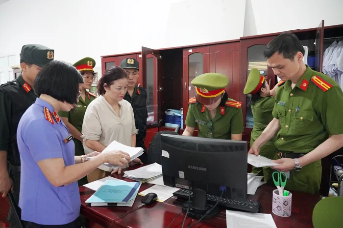 Bắt Chủ tịch Hội đồng quản trị Công ty cổ phần tập đoàn Dược Bảo Châu - Ảnh 2.