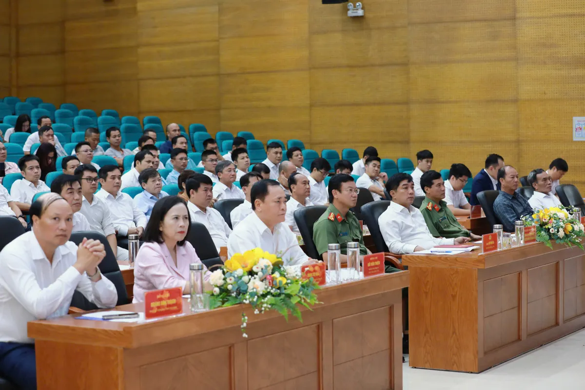 Lạng Sơn: Đảm bảo an ninh trật tự đẩy nhanh tiến độ hai dự án cao tốc lớn trên địa bàn tỉnh - Ảnh 1.