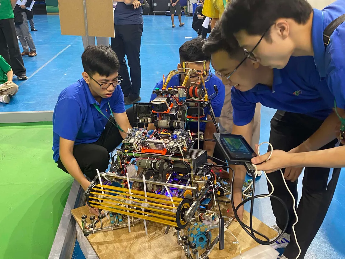 ABU Robocon 2024: Sôi nổi không khí tại buổi thử sân - Ảnh 23.