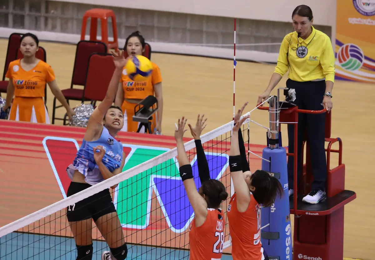 Thắng thuyết phục King Whale Taipei, Aranmare (Nhật Bản) ra quân thắng lợi tại VTV Ferroli Cup 2024 - Ảnh 4. Thắng thuyết phục King Whale Taipei, Aranmare (Nhật Bản) ra quân thắng lợi tại VTV Ferroli Cup 2024 - Ảnh 4.