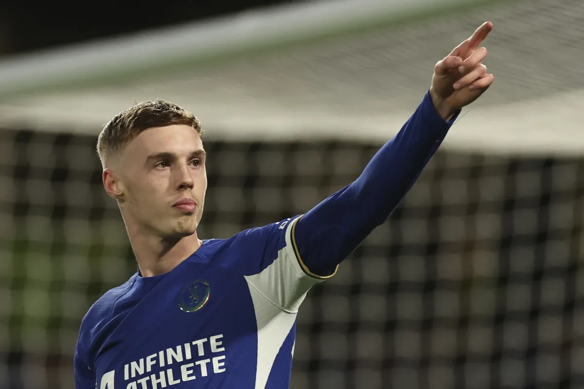 Wolves vs Chelsea: Cú hat-trick chói sáng của Noni Madueke và sự tranh cãi quanh bàn thắng của Cole Palmer - Ảnh 1. Wolves vs Chelsea: Cú hat-trick chói sáng của Noni Madueke và sự tranh cãi quanh bàn thắng của Cole Palmer - Ảnh 1.