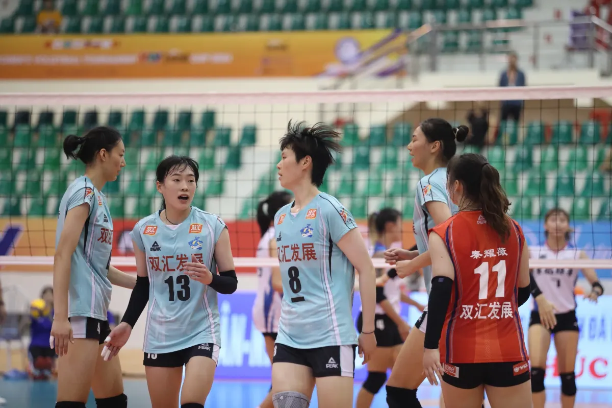 Thắng thuyết phục King Whale Taipei (Đài Bắc Trung Hoa), Hà Nam (Trung Quốc) có chiến thắng đầu tiên tại VTV Ferroli Cup 2024 - Ảnh 9. Thắng thuyết phục King Whale Taipei (Đài Bắc Trung Hoa), Hà Nam (Trung Quốc) có chiến thắng đầu tiên tại VTV Ferroli Cup 2024 - Ảnh 9.