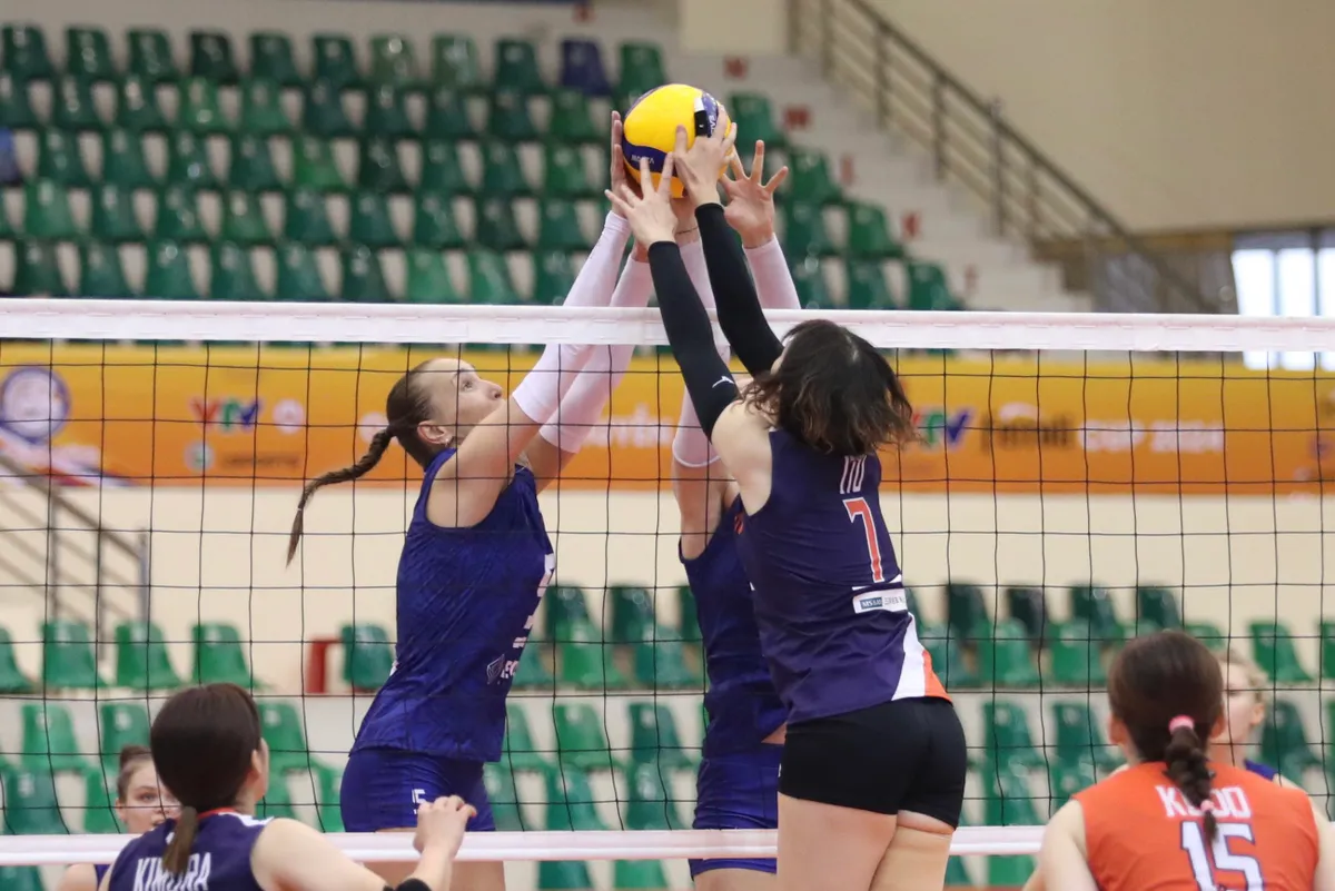 Korabelka (Nga) dễ dàng khuất phục Aranmare (Nhật Bản), xứng đáng ứng viên vô địch VTV Ferroli Cup 2024 - Ảnh 5. Korabelka (Nga) dễ dàng khuất phục Aranmare (Nhật Bản), xứng đáng ứng viên vô địch VTV Ferroli Cup 2024 - Ảnh 5.