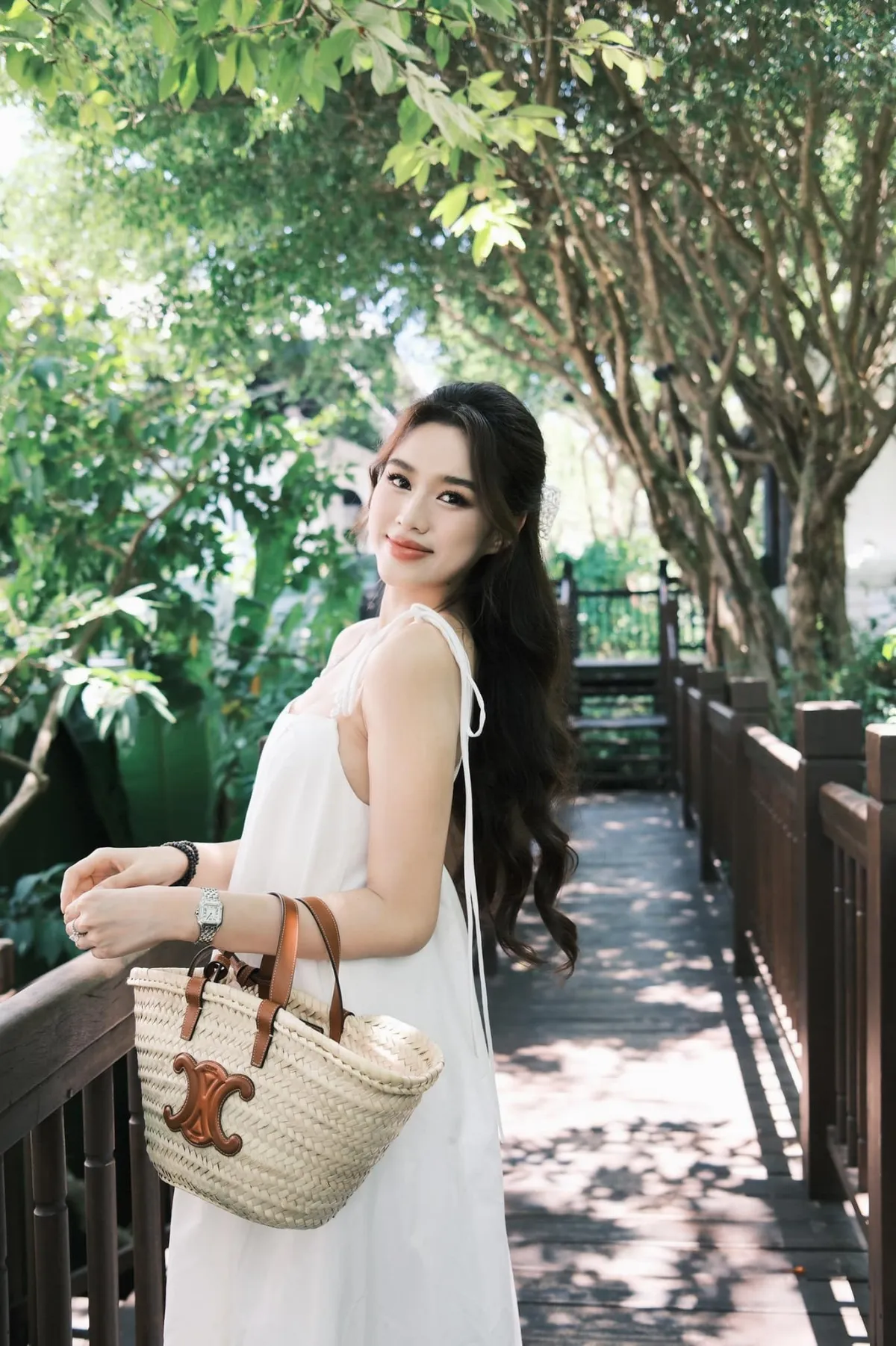 Khả Ng&acirc;n th&acirc;n thiết b&ecirc;n Thanh Sơn, MC Đan L&ecirc; c&ugrave;ng gia đ&igrave;nh vi vu Nhật Bản - Ảnh 9.