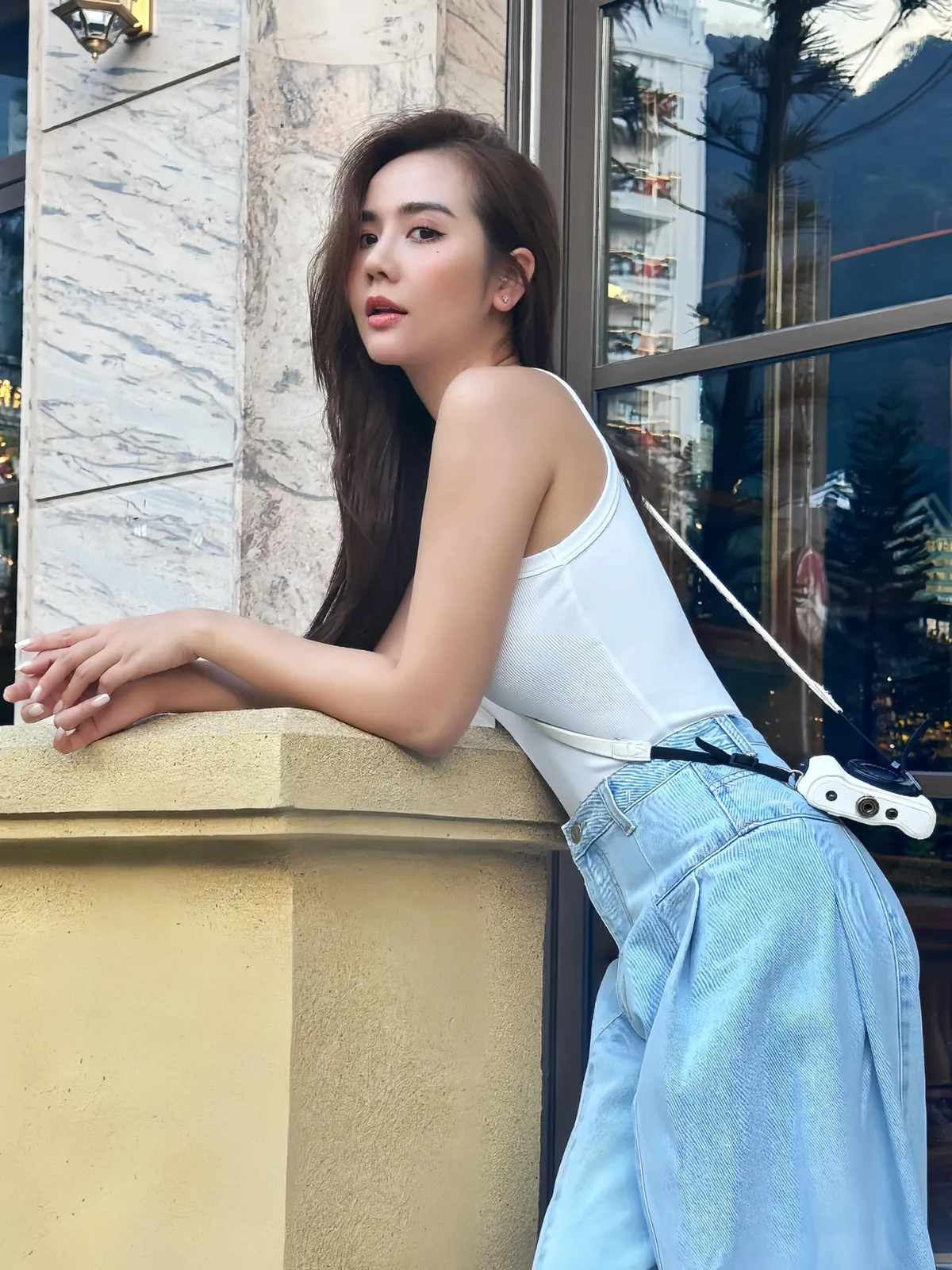 Khả Ng&acirc;n th&acirc;n thiết b&ecirc;n Thanh Sơn, MC Đan L&ecirc; c&ugrave;ng gia đ&igrave;nh vi vu Nhật Bản - Ảnh 4.