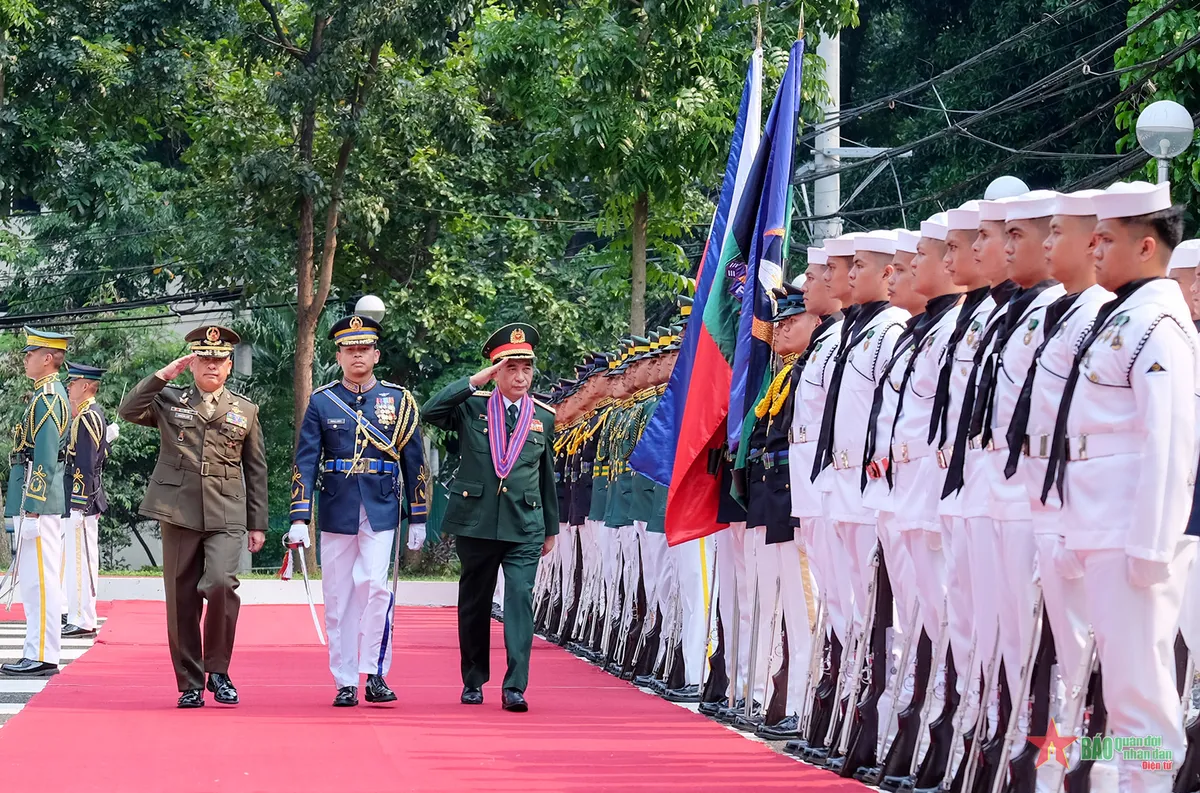 Tăng cường hợp tác quốc phòng Việt Nam - Philippines - Ảnh 1.