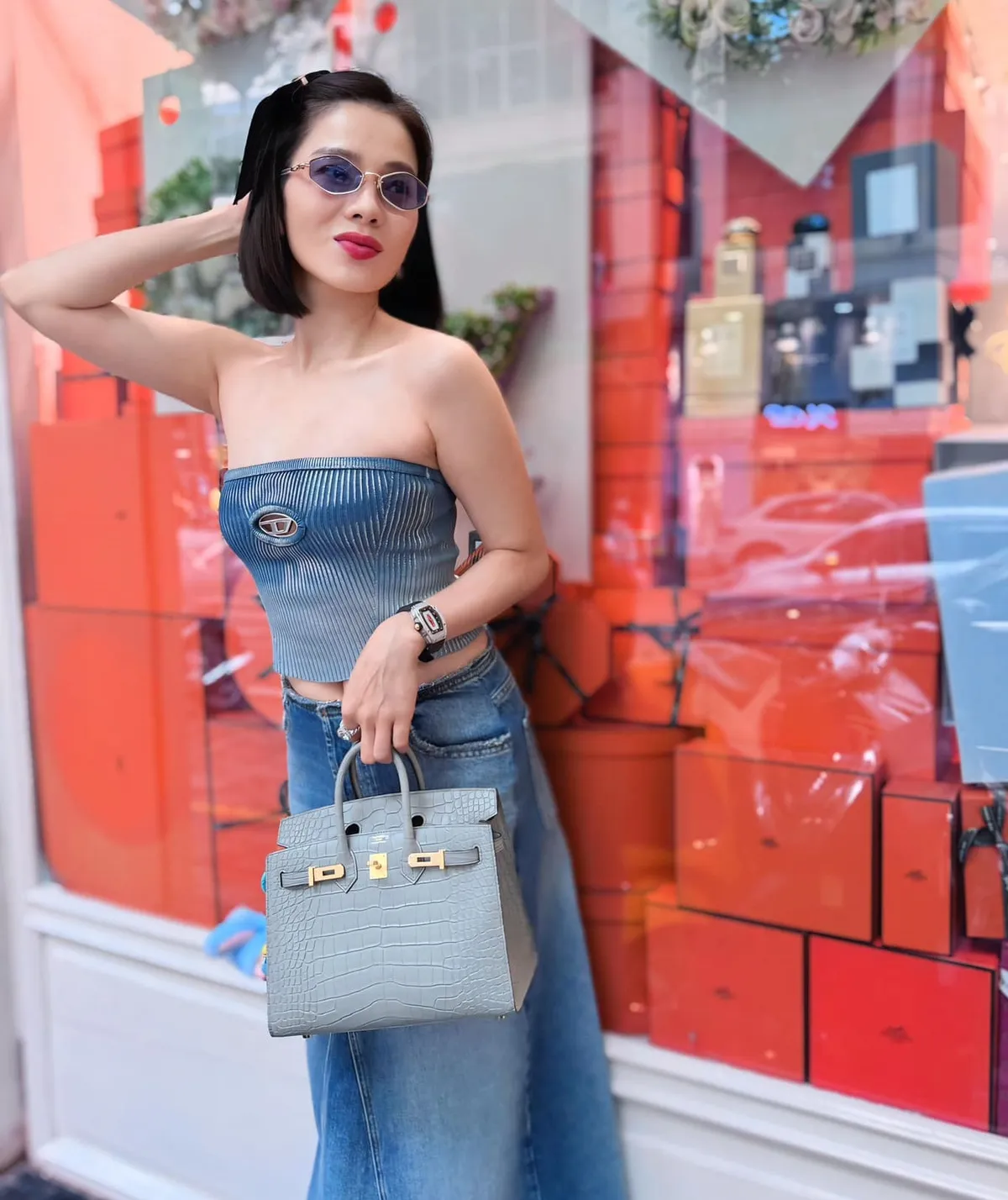 NSND Thu Quế sở hữu v&ograve;ng eo mơ ước ở tuổi 55, V&acirc;n Dung hiếm hoi khoe ảnh gia đ&igrave;nh - Ảnh 10.