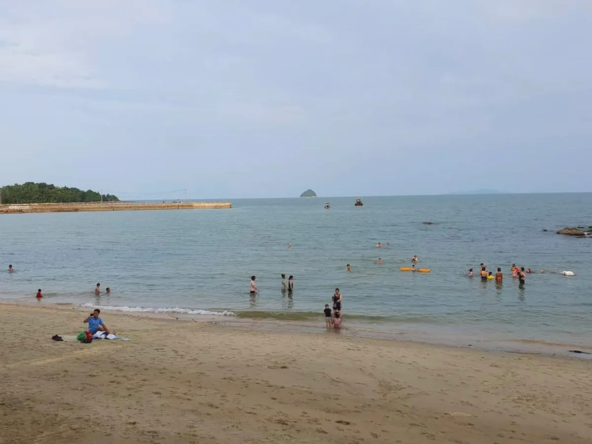 Quảng Ninh doanh thu từ du lịch ước đạt hơn 1.000 tỷ đồng trong 4 ng&agrave;y nghỉ lễ - Ảnh 5.