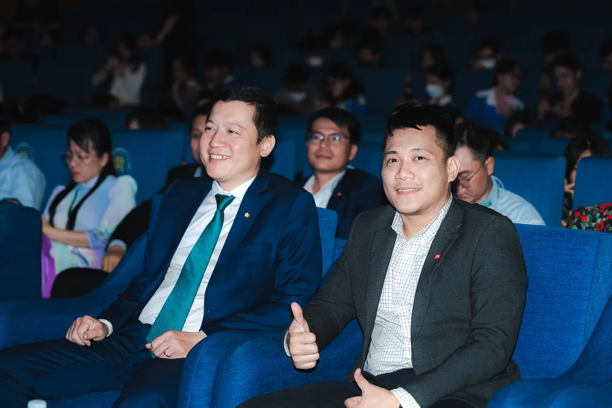 Giới trẻ l&agrave;m chủ hay l&agrave;m thợ  - Chủ đề tranh biện tại v&ograve;ng loại The Moneyverse - Ảnh 4.