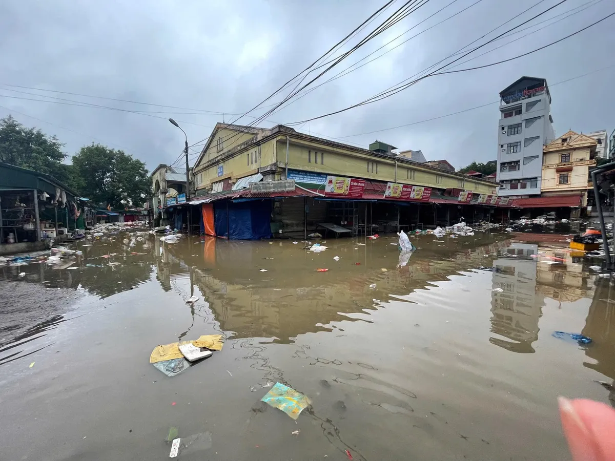 Lạng Sơn: 12 người thương vong do bão số 3 - Ảnh 1.