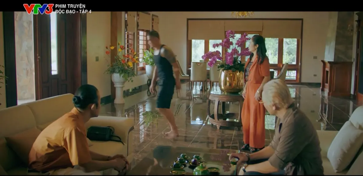 Độc đạo - Tập 4: Thua bạc trắng tay nhưng Khương liều lại gặp được chân ái cuộc đời - Ảnh 1.