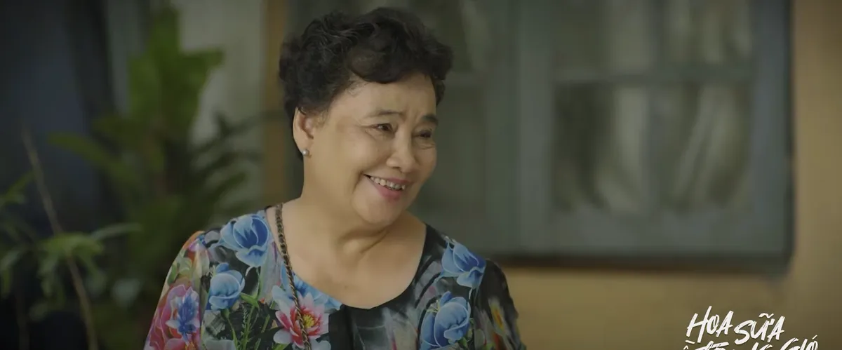 Hoa sữa về trong gió - Tập 9: Trang không cho Khánh cơ hội tái hợp - Ảnh 4.