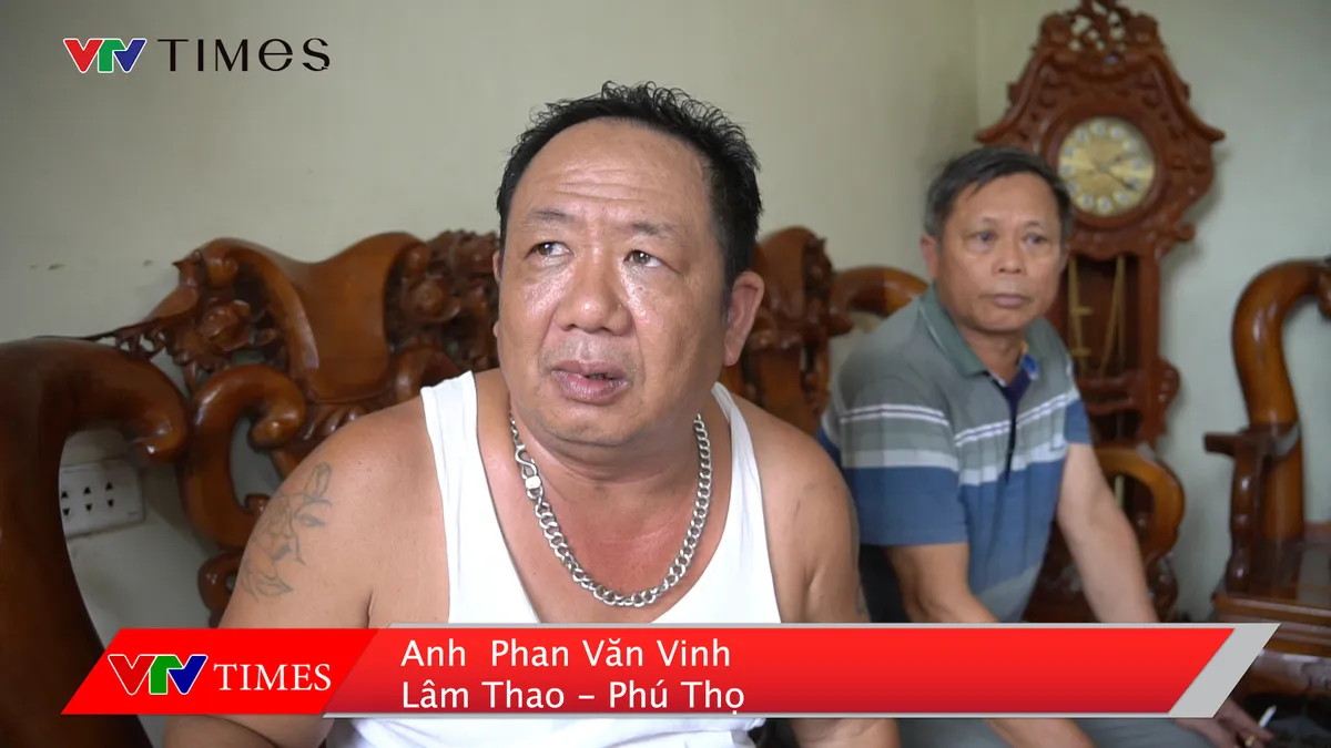Vụ sập cầu Phong Châu: Nhân chứng ám ảnh nhìn nạn nhân bị nước cuốn trôi - Ảnh 1.