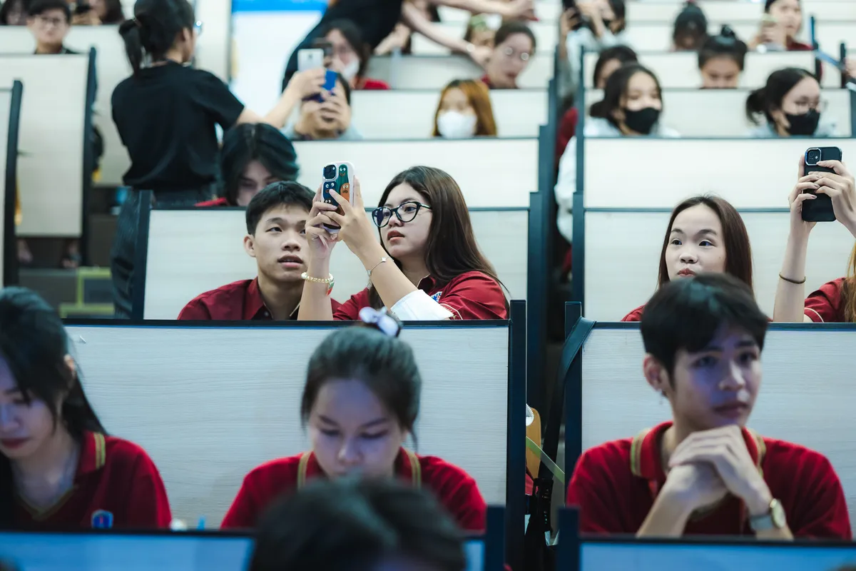 V&ograve;ng loại Vũ trụ Đồng tiền: Xu hướng tiết kiệm ồn &agrave;o c&oacute; phải l&agrave; tr&agrave;o lưu? - Ảnh 6.