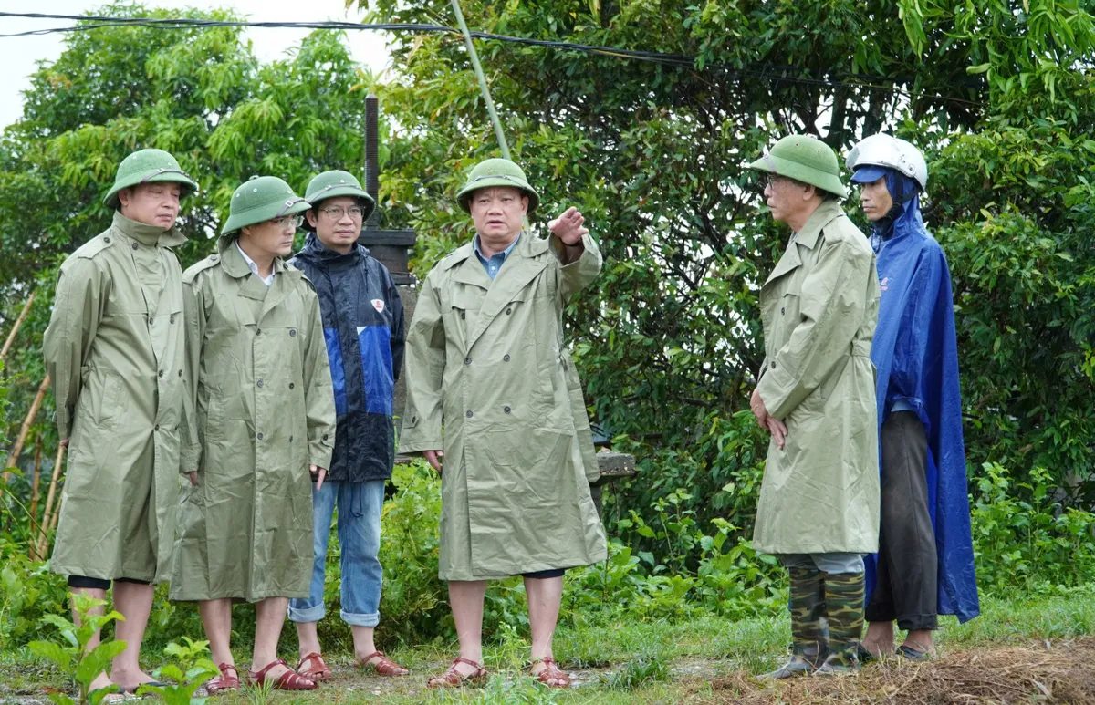 Th&aacute;i B&igrave;nh khẩn trương di dời người d&acirc;n v&ugrave;ng nguy cơ ngập  - Ảnh 2.