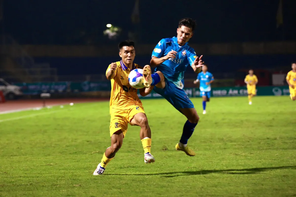 S&ocirc;ng Lam Nghệ An chia điểm với SHB Đ&agrave; Nẵng - Ảnh 1.