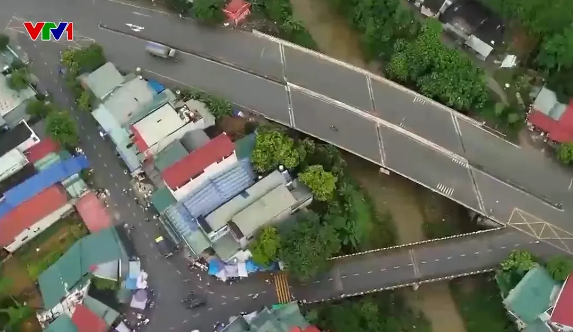 Cải tạo nhiều “điểm đen” tai nạn giao thông trên Quốc lộ 70 - Ảnh 1.