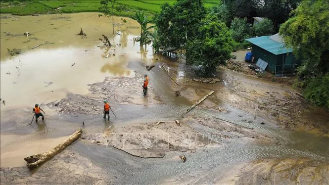 Làng Nủ hoang tàn sau lũ dữ - Ảnh 7.