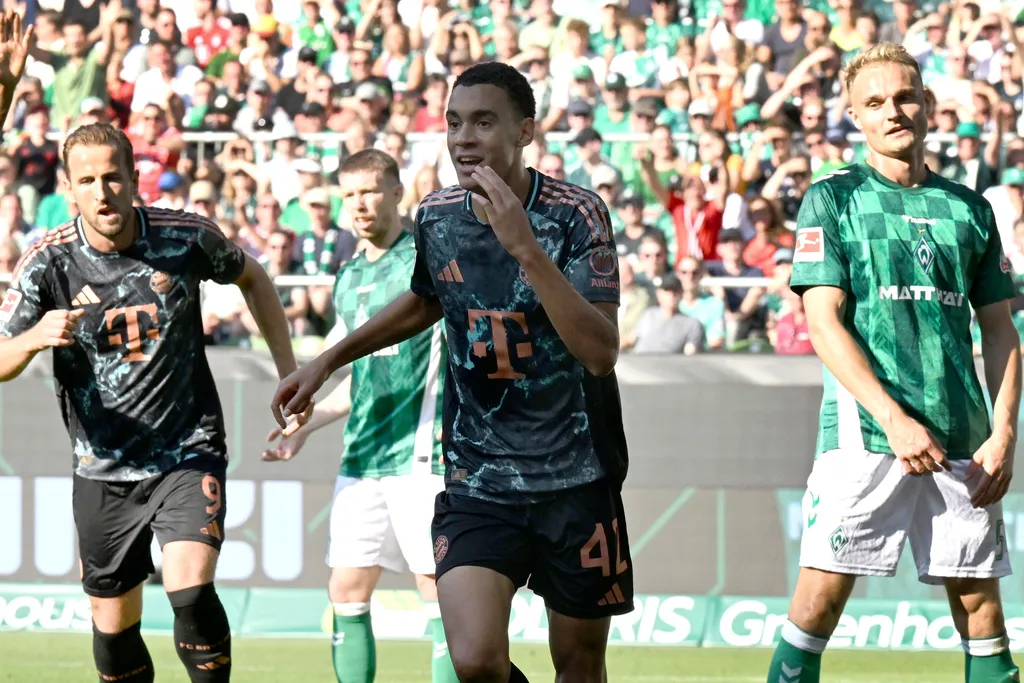 Bayern Munich dễ dàng vượt qua Werder Bremen - Ảnh 1. Bayern Munich dễ dàng vượt qua Werder Bremen - Ảnh 1.