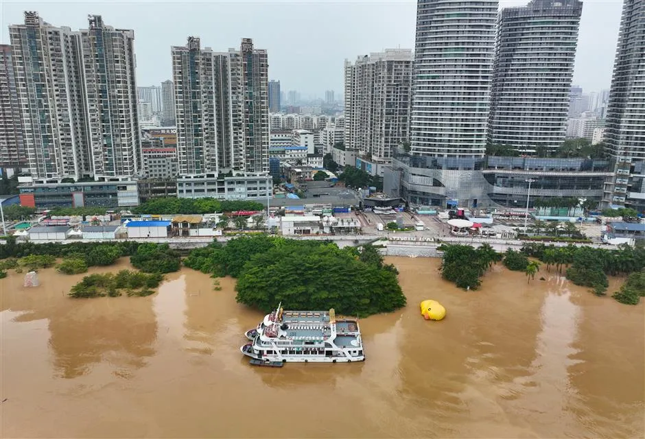 Trung Quốc cảnh báo lũ trên nhiều sông ở phía Nam - Ảnh 1.