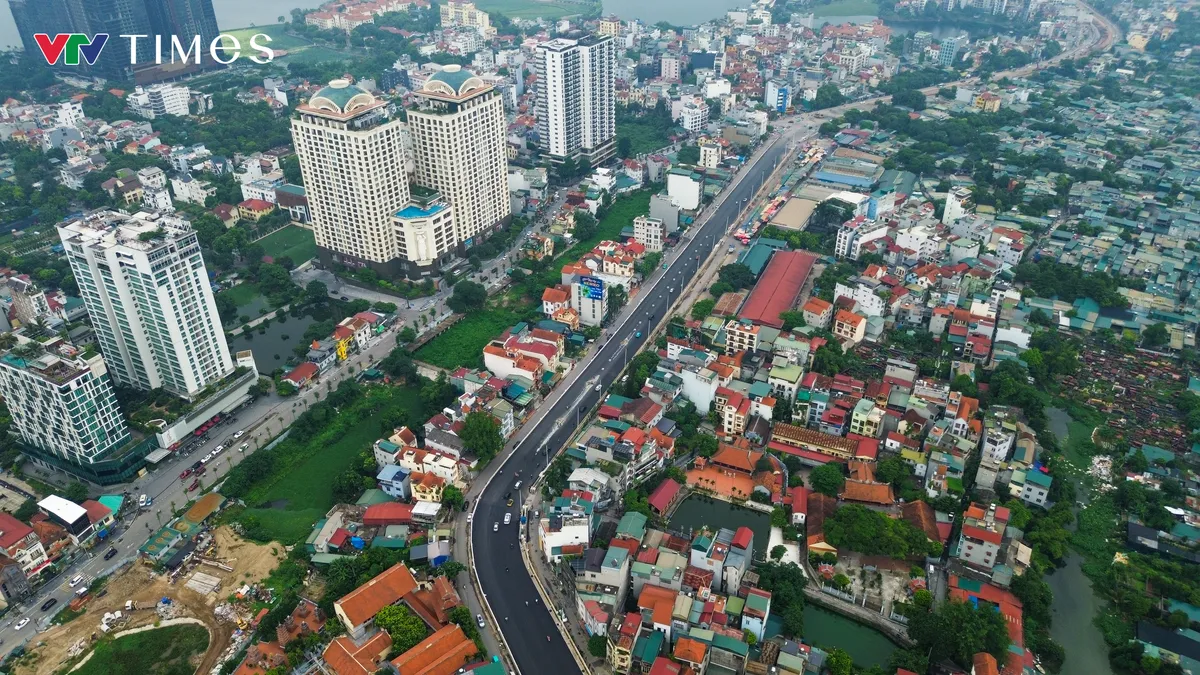 Hà Nội: Phân luồng giao thông trên tuyến đường Âu Cơ, Xuân Diệu - Ảnh 1.