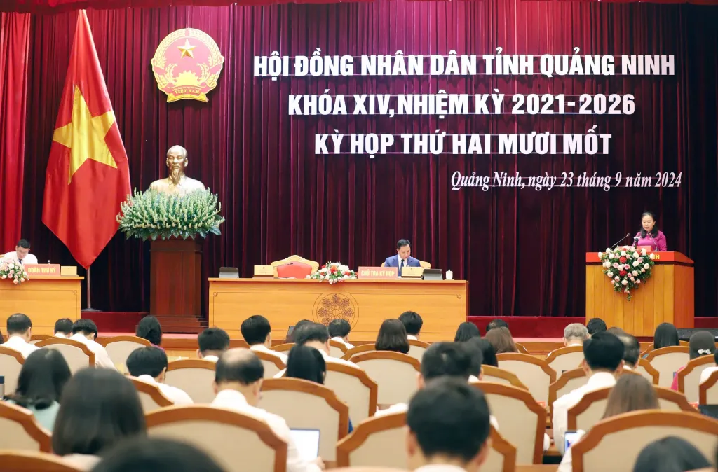 Quảng Ninh hỗ trợ 100 triệu đồng cho gia đình có nhà ở bị đổ, sập do bão số 3 - Ảnh 1.