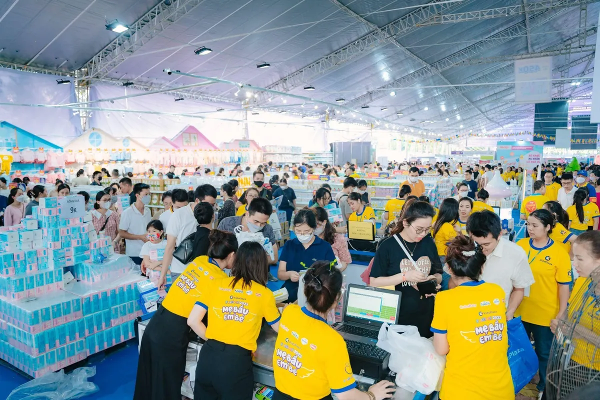 B&ugrave;ng nổ chuỗi hoạt động d&agrave;nh cho gia đ&igrave;nh tại Festival Mẹ bầu v&agrave; Em b&eacute; 2024 - Ảnh 5.