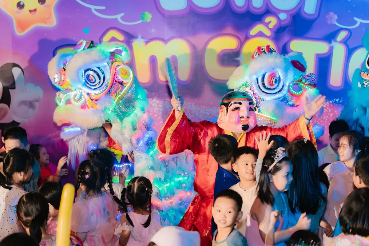 B&ugrave;ng nổ chuỗi hoạt động d&agrave;nh cho gia đ&igrave;nh tại Festival Mẹ bầu v&agrave; Em b&eacute; 2024 - Ảnh 4.