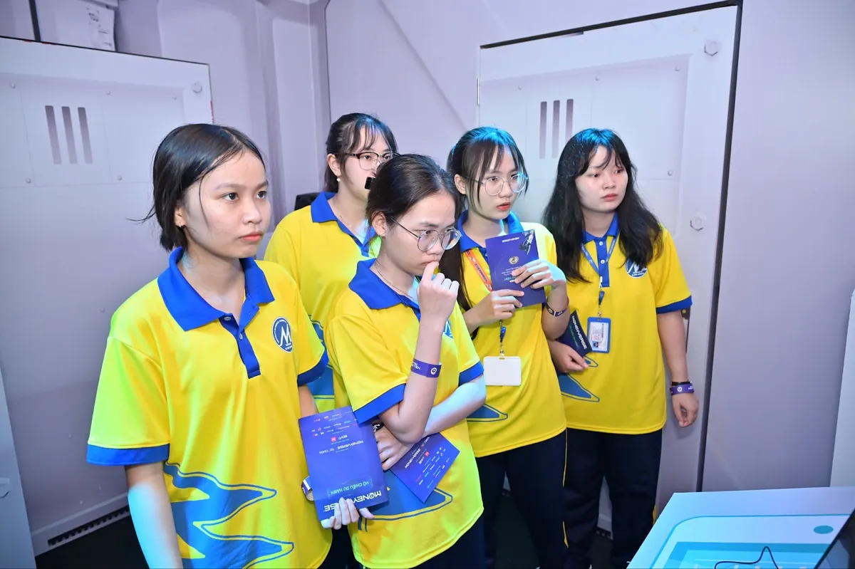 Khởi động chuỗi h&agrave;nh tr&igrave;nh v&agrave; chương tr&igrave;nh truyền h&igrave;nh giải tr&iacute; gi&aacute;o dục Vũ trụ Đồng tiền   - Ảnh 6.