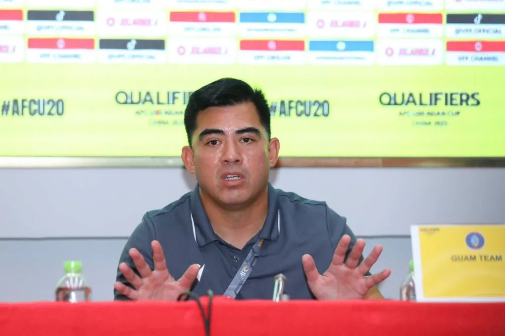 Thắng U20 Guam 3-0, đội tuyển U20 Việt Nam tiếp tục giữ ng&ocirc;i đầu bảng - Ảnh 4.