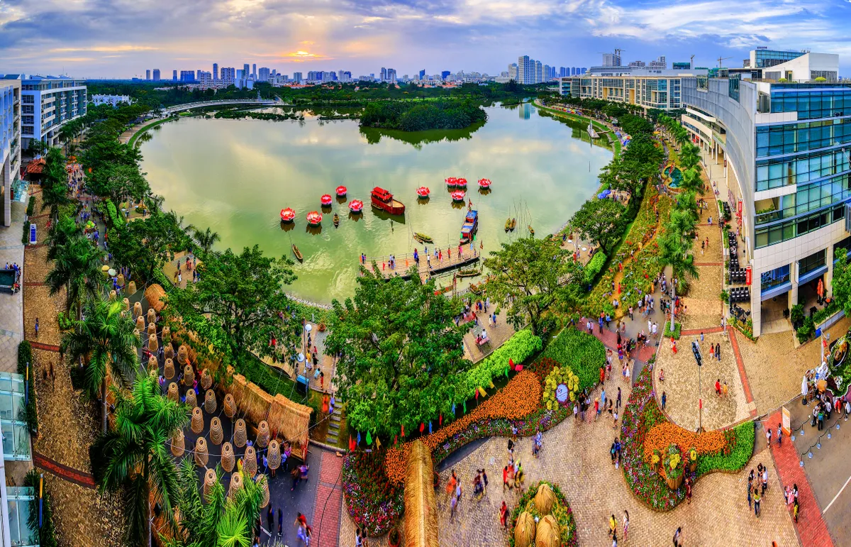 TP Hồ Ch&iacute; Minh th&uacute;c đẩy tăng trưởng xanh hướng đến ph&aacute;t triển bền vững - Ảnh 1.