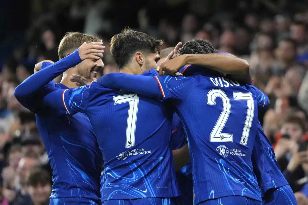 Chelsea đón tin vui trước trận Brighton: Hàng loạt ngôi sao trở lại đội hình chính! - Ảnh 1. Chelsea đón tin vui trước trận Brighton: Hàng loạt ngôi sao trở lại đội hình chính! - Ảnh 1.