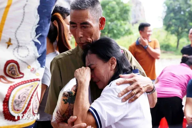 Phó Thủ tướng Thường trực: Những người được đặc xá hãy để sai phạm “mãi mãi khép lại sau lưng” - Ảnh 2.