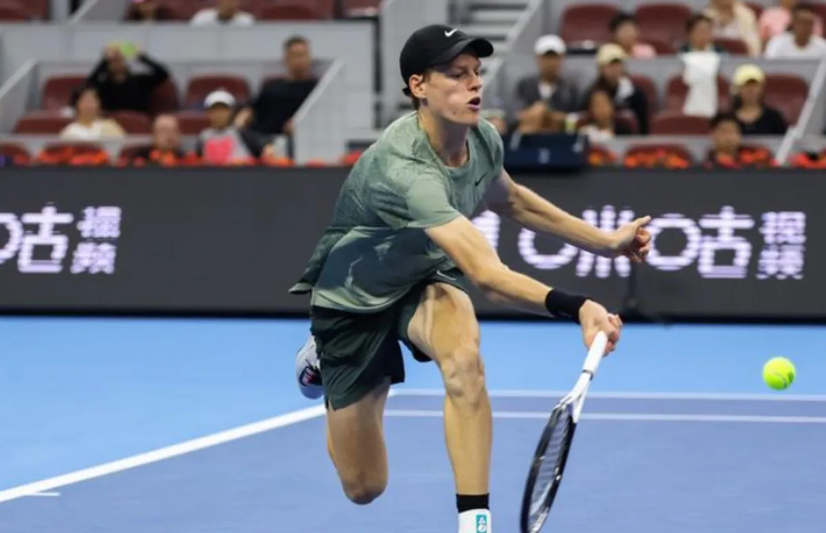 Jannik Sinner v&agrave;o chung kết Giải quần vợt Trung Quốc mở rộng - Ảnh 1.