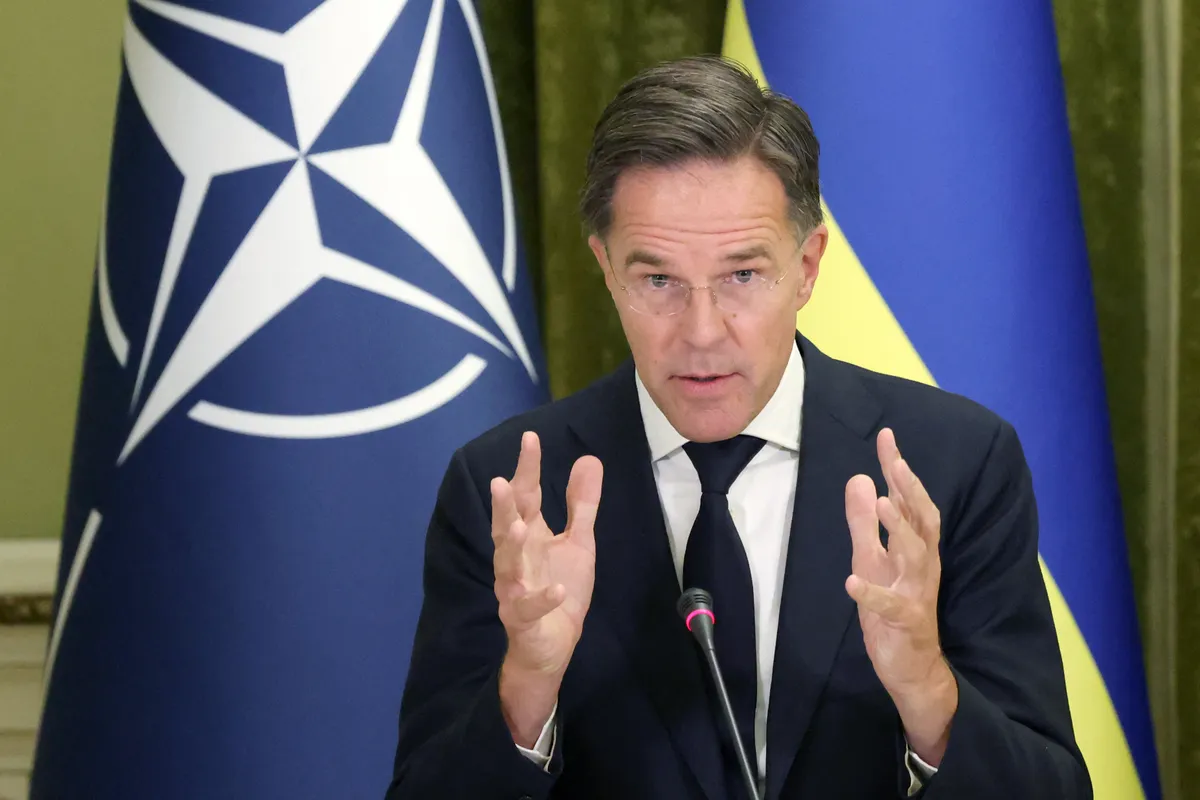 Tân Tổng Thư ký NATO Rutte: Ukraine gần gũi với NATO hơn bao giờ hết - Ảnh 1.