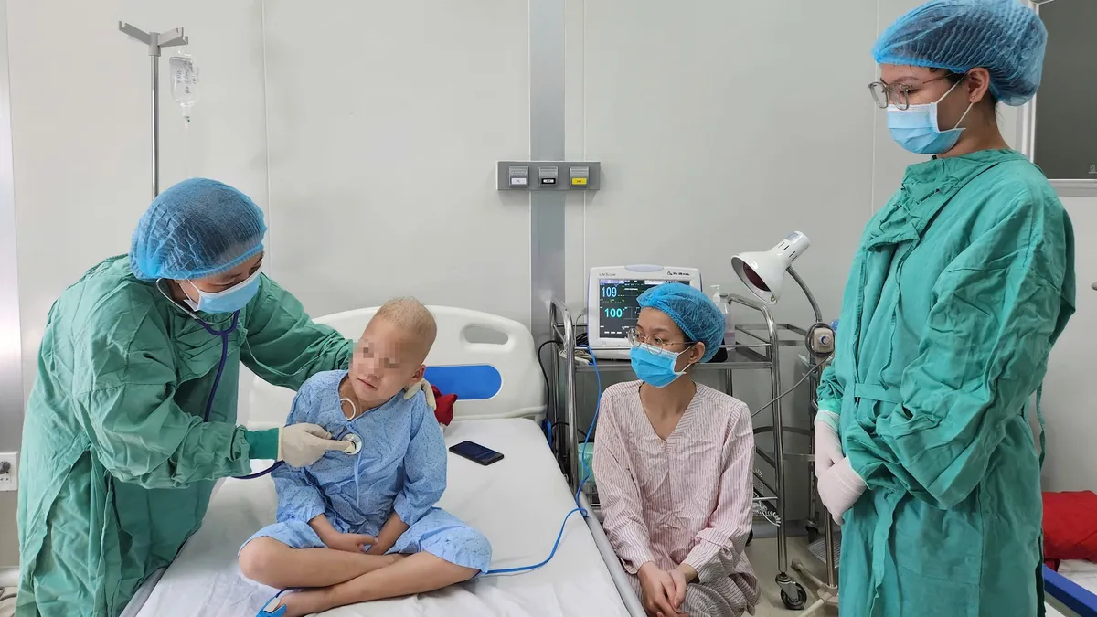 Thực hiện thành công 2 ca ghép tủy đồng loại cho bệnh nhân tan máu bẩm sinh - Ảnh 1.
