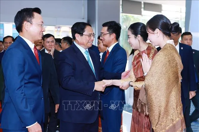 Thủ tướng Phạm Minh Chính: Tô thắm hình ảnh Anh bộ đội Cụ Hồ trên đất nước Lào - Ảnh 2.